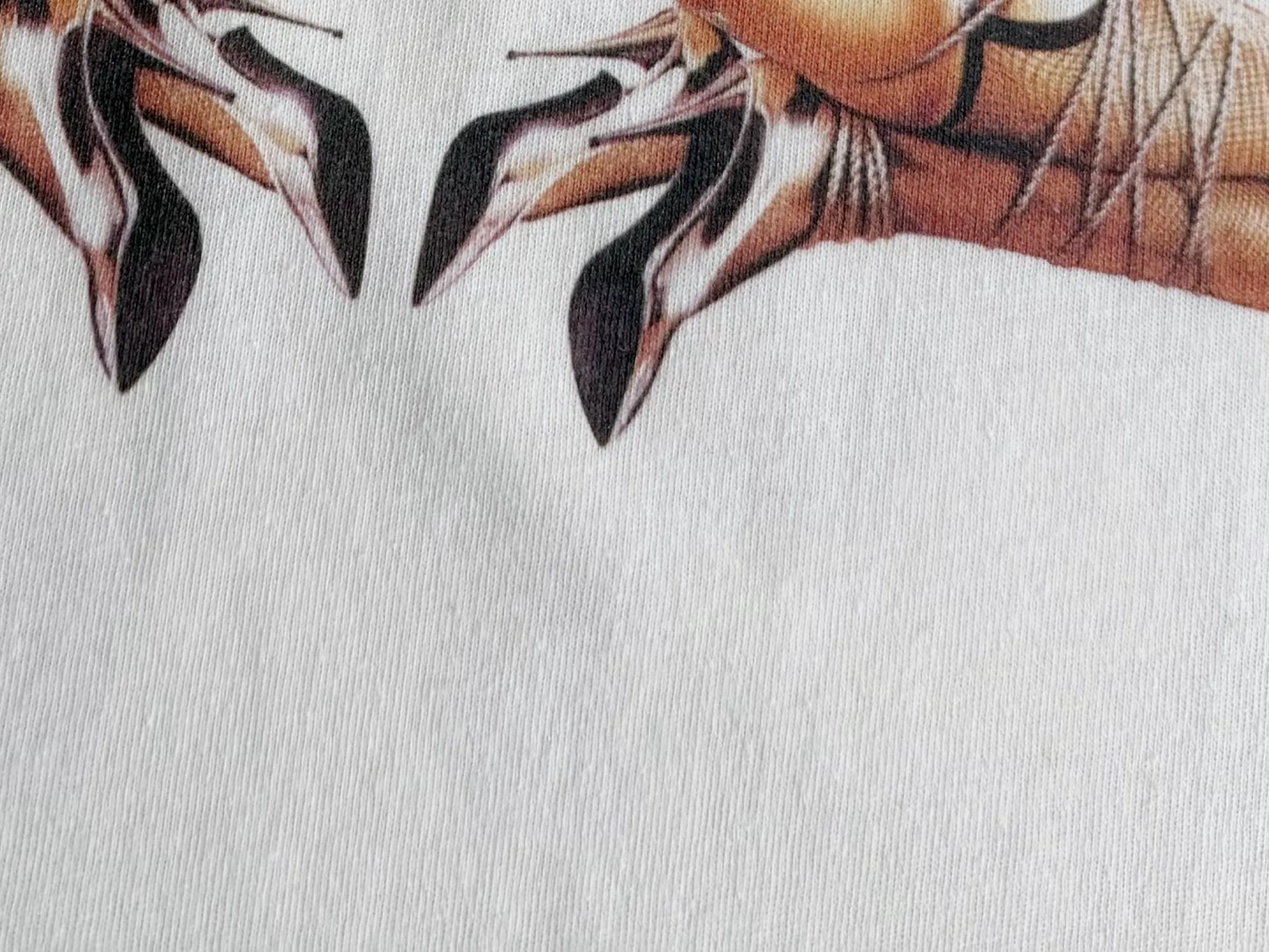 ❥8044#P130 Saint Mxxxxxx Sexy Robot Short Sleeves are made of soft cotton fabric, comfortable and breathable to wear.  White ink direct printing process Size: (S-M-L-XL) Color: Beige